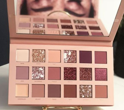 Huda Beauty Eyeshadow Palette